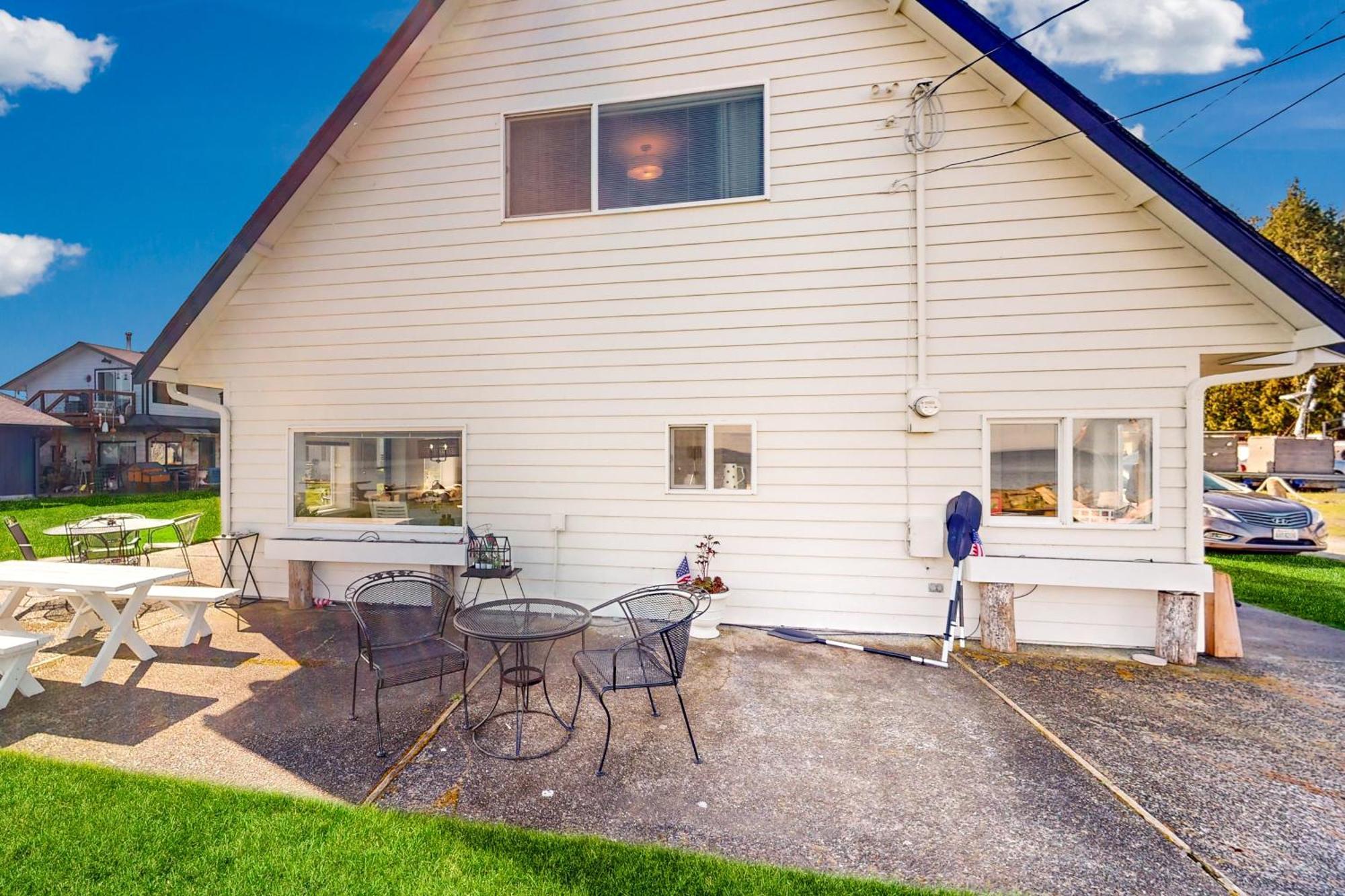 Erikson Beach House Bow エクステリア 写真